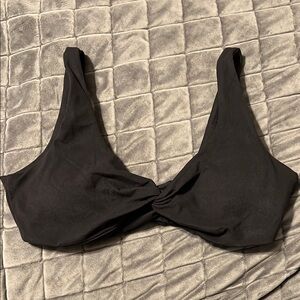 Buffbunny Twisted Sports Bra - Onyx Black